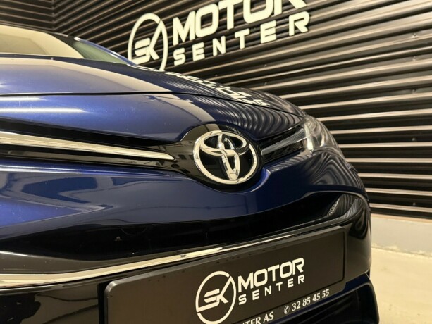 toyota-avensis-bensin-2015-big-4