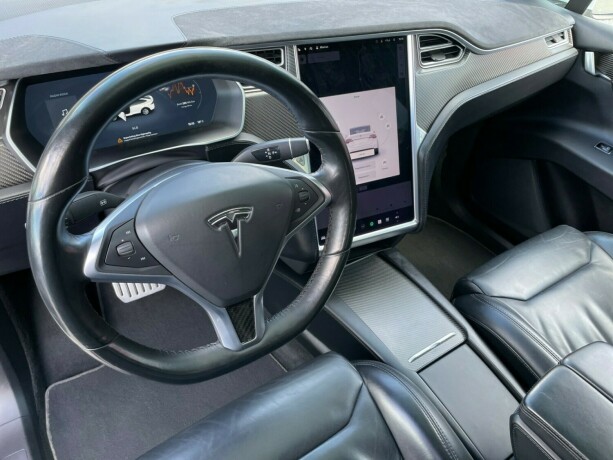 tesla-model-x-elektrisitet-2017-big-9