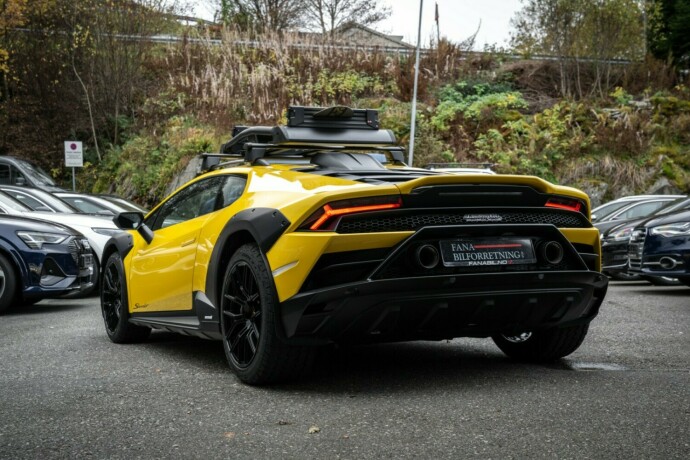 lamborghini-huracan-bensin-2024-big-5