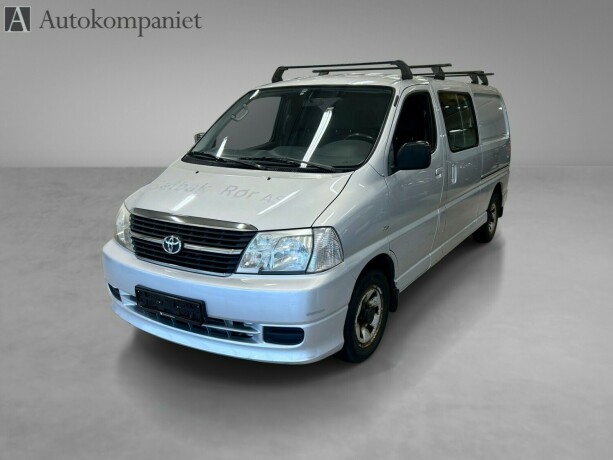 toyota-hiace-diesel-2009-big-2