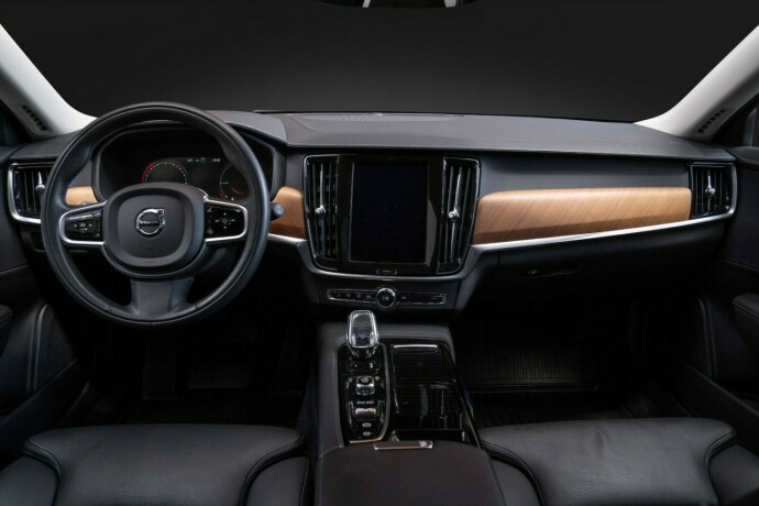 volvo-v90-elektrisitetbensin-2020-big-30