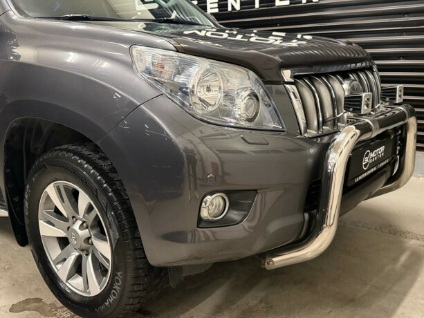 toyota-land-cruiser-diesel-2012-big-2