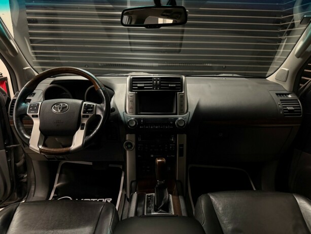 toyota-land-cruiser-diesel-2012-big-9