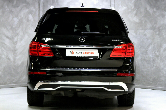 mercedes-benz-gl-diesel-2013-big-33