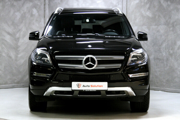 mercedes-benz-gl-diesel-2013-big-31