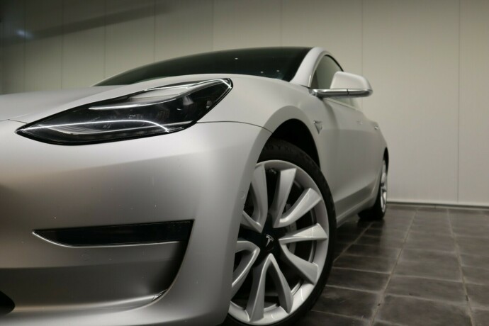 tesla-model-3-elektrisitet-2019-big-13