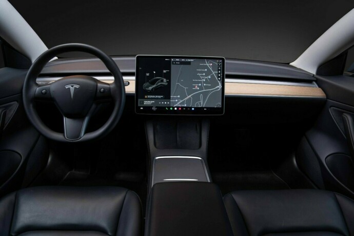 tesla-model-3-elektrisitet-2021-big-28