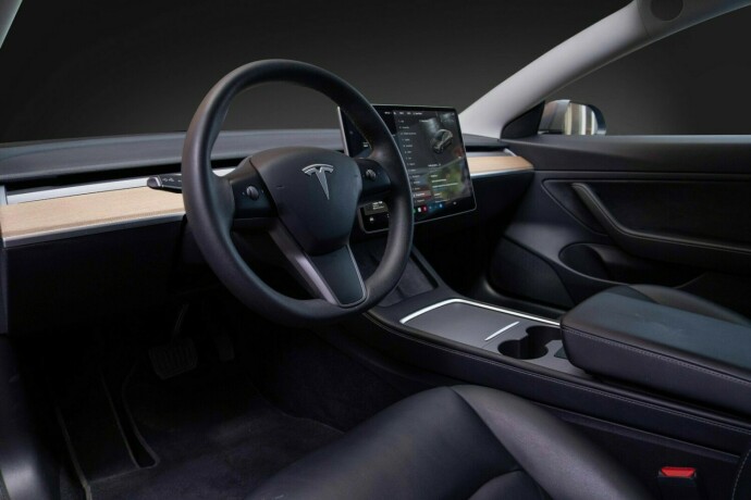 tesla-model-3-elektrisitet-2021-big-24