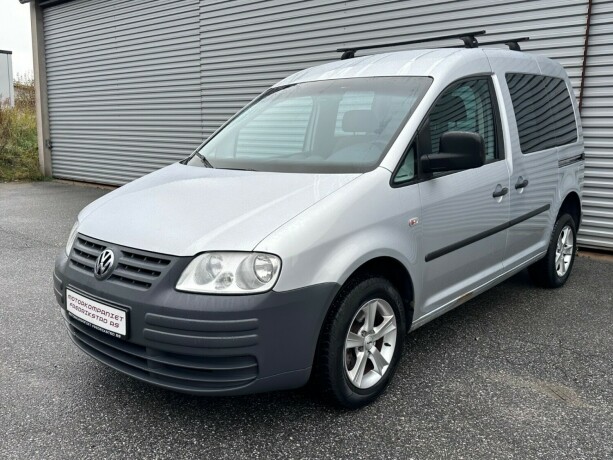 volkswagen-caddy-diesel-2010-big-0