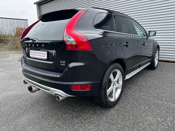 volvo-xc-60-diesel-2011-big-3