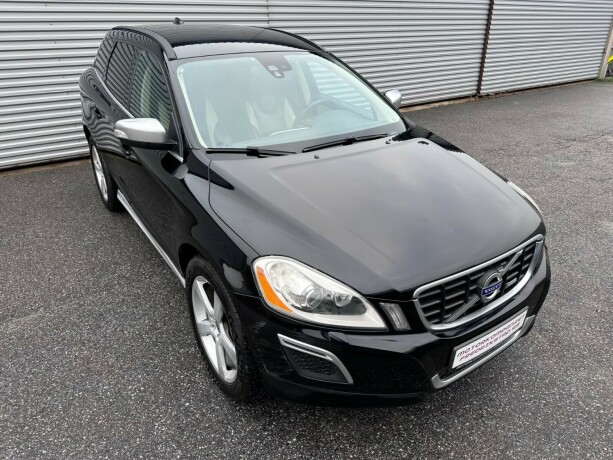 volvo-xc-60-diesel-2011-big-4