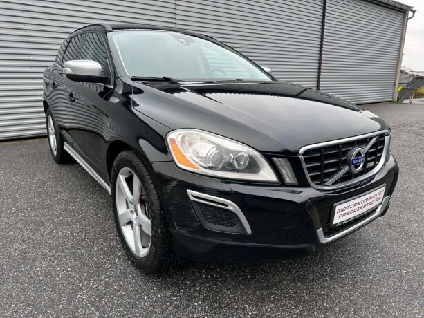 volvo-xc-60-diesel-2011-big-1