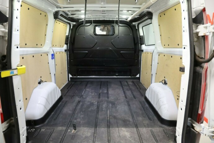 ford-transit-custom-diesel-2015-big-9