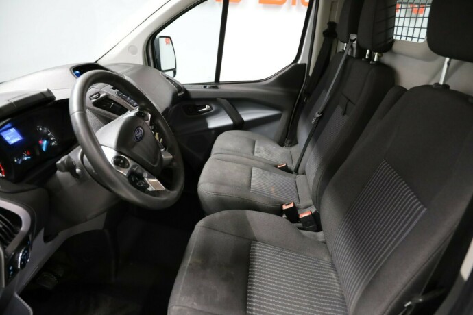 ford-transit-custom-diesel-2015-big-5