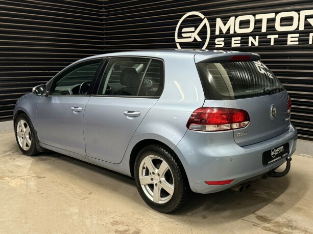 volkswagen-golf-diesel-2009-big-1