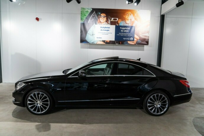 mercedes-benz-cls-diesel-2012-big-2