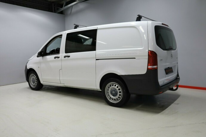 mercedes-benz-vito-diesel-2021-big-3