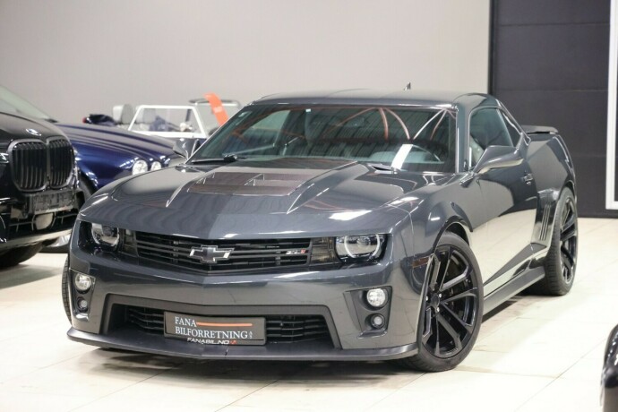 chevrolet-camaro-bensin-2012-big-0