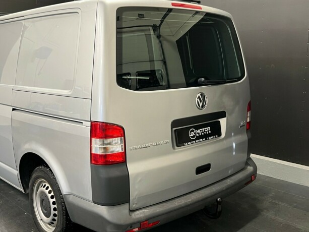 volkswagen-transporter-diesel-2013-big-5