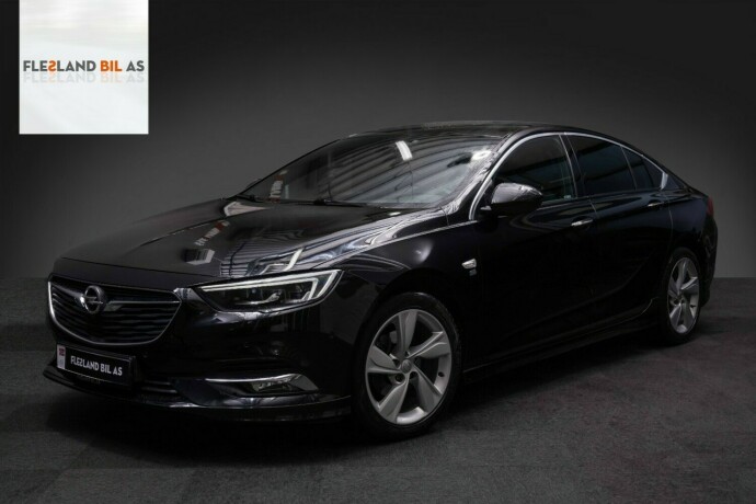 opel-insignia-bensin-2018-big-0