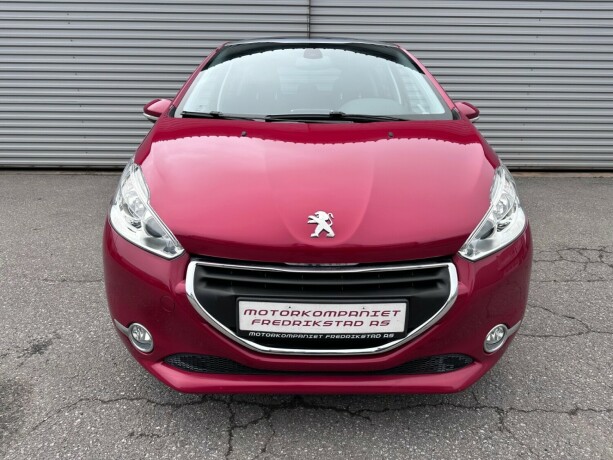 peugeot-208-diesel-2014-big-8