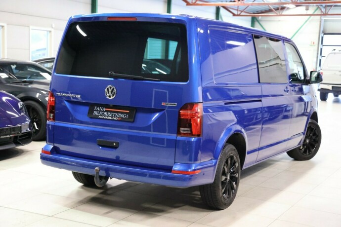 volkswagen-transporter-diesel-2020-big-2