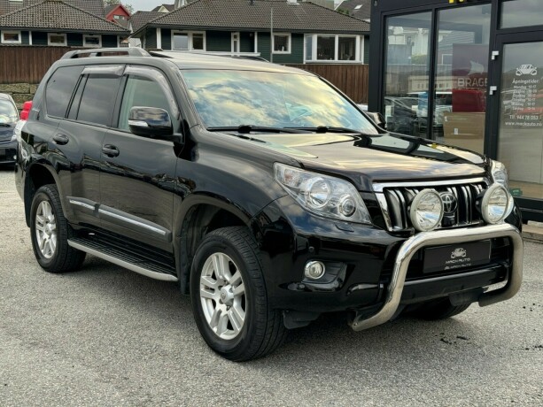 toyota-land-cruiser-diesel-2011-big-2