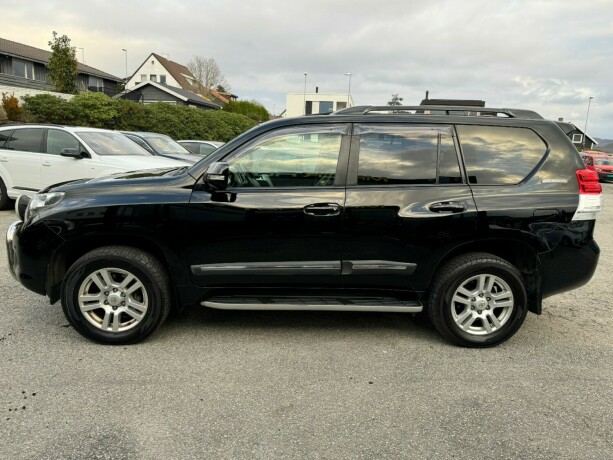 toyota-land-cruiser-diesel-2011-big-6