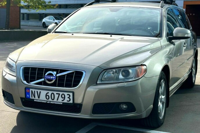 volvo-v70-diesel-2010-big-1