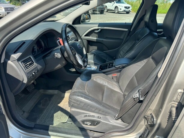 volvo-v70-diesel-2009-big-9