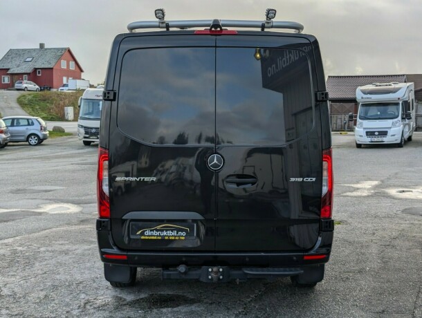 mercedes-benz-sprinter-diesel-2022-big-5