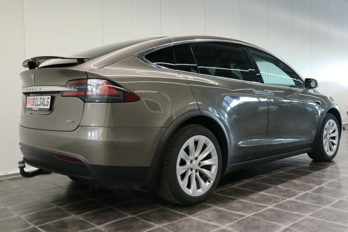 tesla-model-x-elektrisitet-2017-big-6