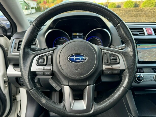 subaru-outback-bensin-2015-big-10