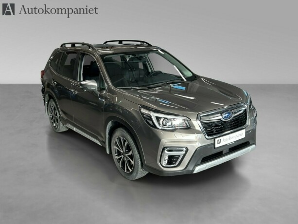 subaru-forester-elektrisitetbensin-2020-big-0