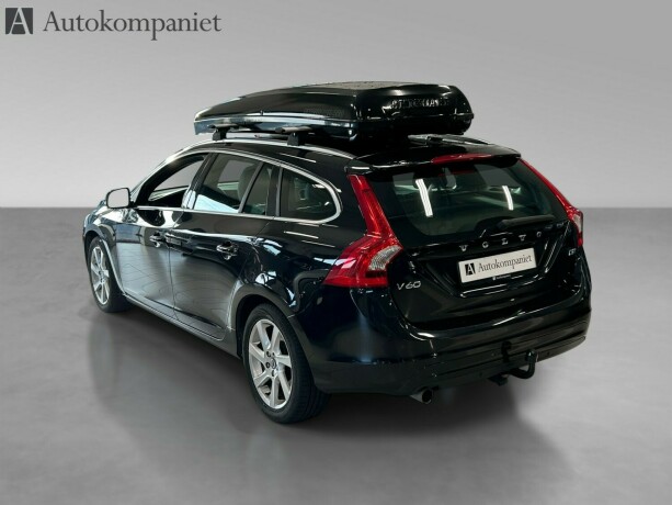 volvo-v60-diesel-2015-big-2