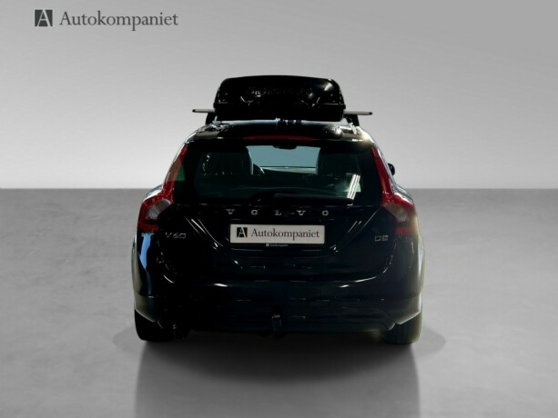 volvo-v60-diesel-2015-big-3