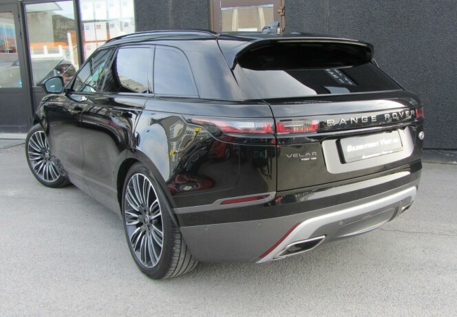 land-rover-range-rover-velar-bensin-2018-big-3