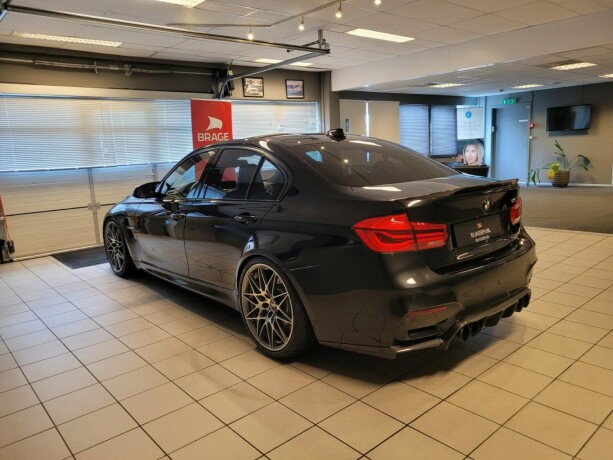 bmw-m3-bensin-2017-big-8