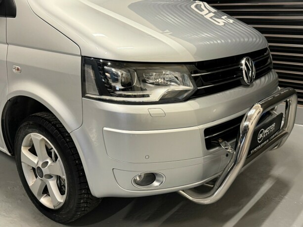 volkswagen-multivan-diesel-2013-big-2