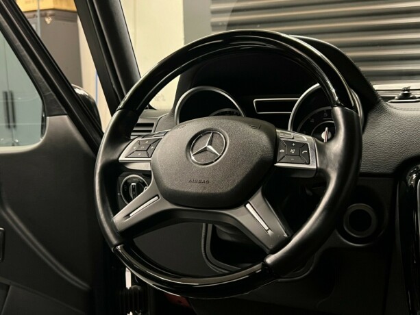 mercedes-benz-gelandewagen-bensin-2013-big-17