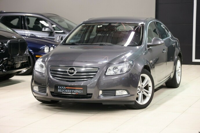 opel-insignia-diesel-2010-big-0