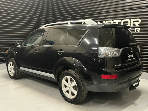 mitsubishi-outlander-diesel-2007-big-1