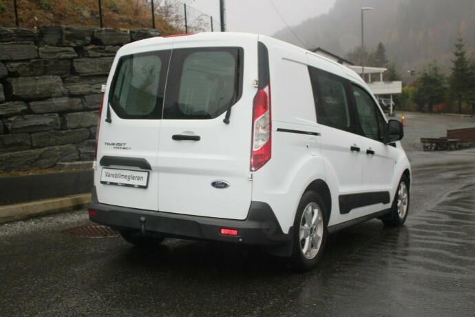 ford-transit-connect-diesel-2016-big-5