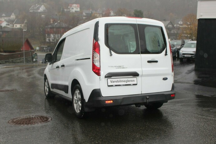 ford-transit-connect-diesel-2016-big-4