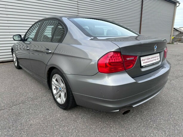 bmw-3-serie-bensin-2010-big-2