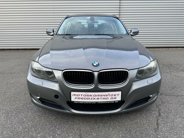 bmw-3-serie-bensin-2010-big-8