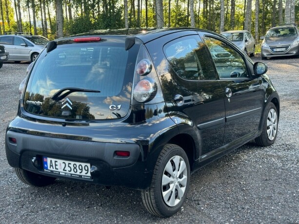 citroen-c1-bensin-2010-big-4