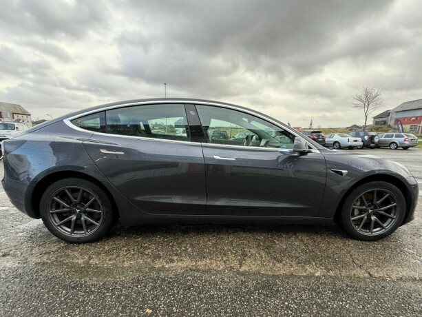 tesla-model-3-elektrisitet-2019-big-6