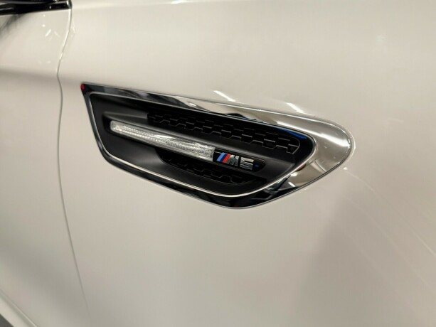 bmw-m5-bensin-2012-big-6