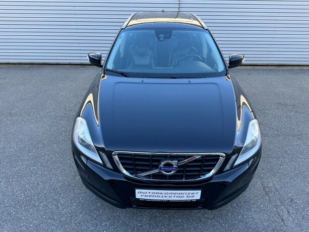 volvo-xc-60-diesel-2011-big-9